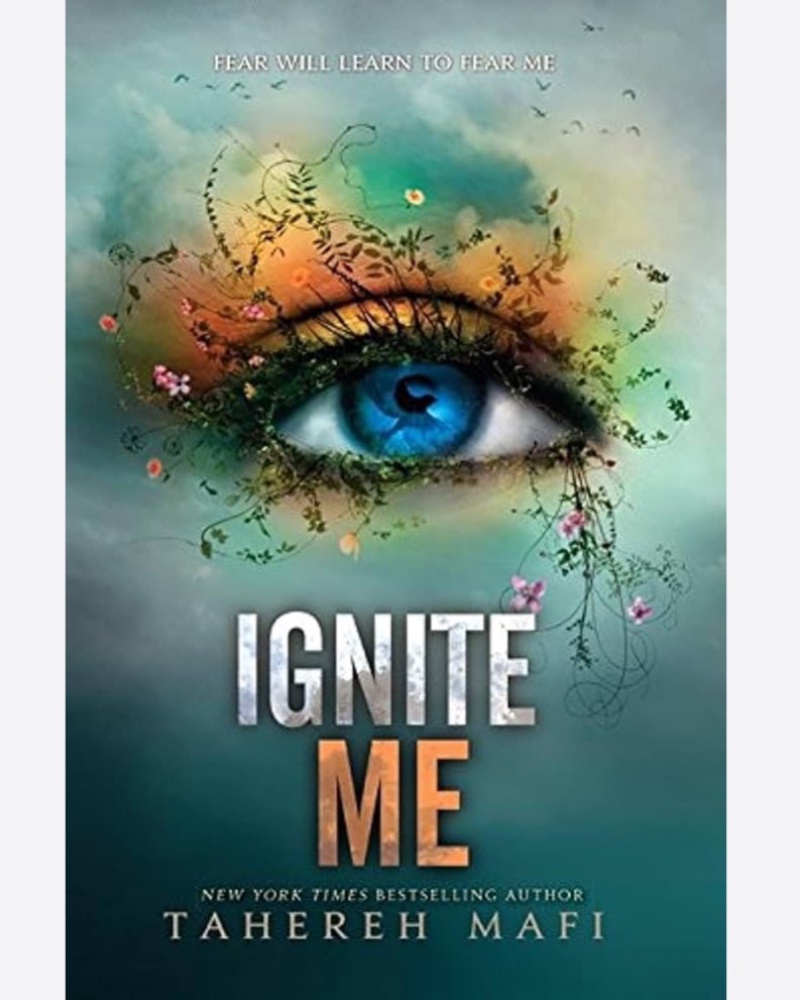 Ignite Me — جلد کتاب (استاندارد)