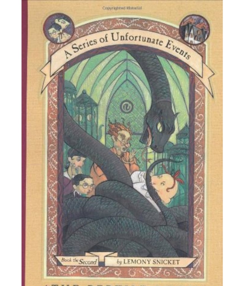کتاب The Reptile Room ( رمان اتاق خزندگان A Series of Unfortunate Events Book 2) — جلد کتاب (استاندارد)